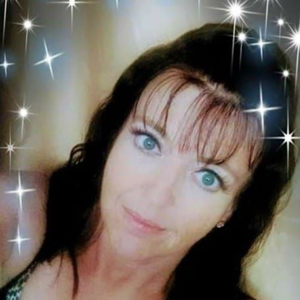 Meet your Posher, Gina